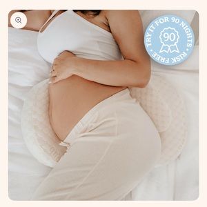 Baby Bub Maternity Pillow - Brand New. Never Opened.